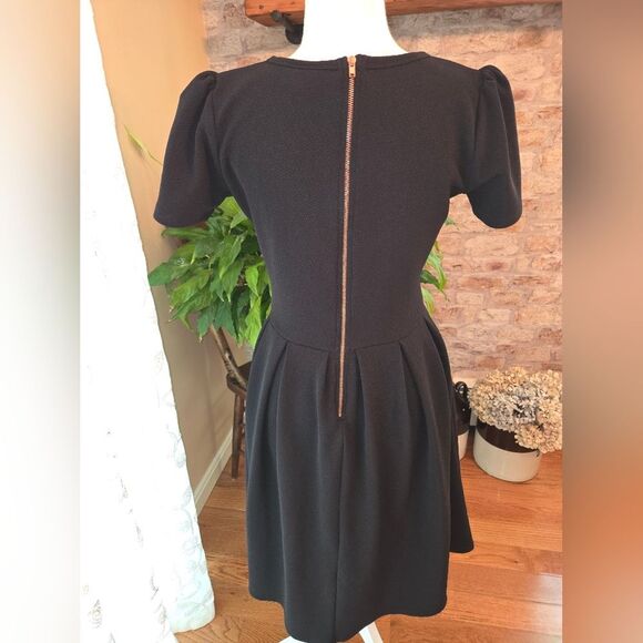 LuLaRoe Classic Black Dress Size M Rose Zipper Womens - Picture 3 of 5